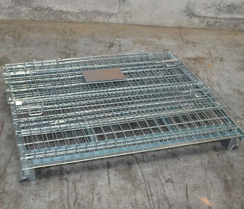 Galvanised Mesh Cage