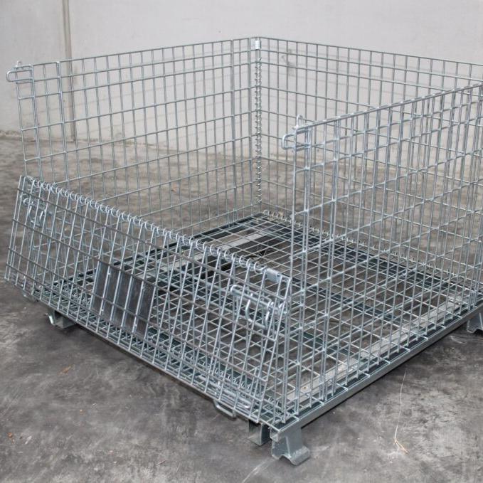 Galvanised Mesh Cage